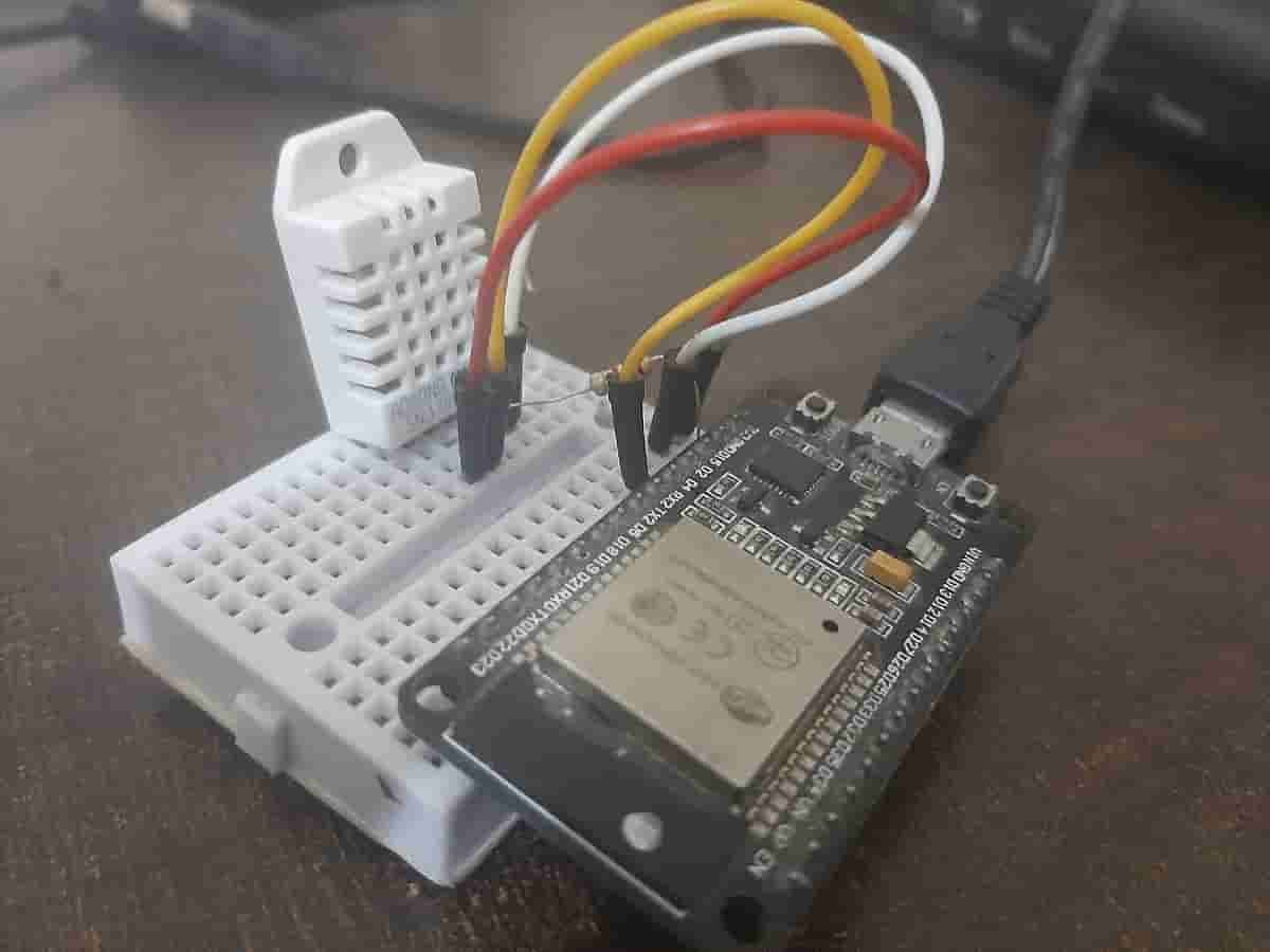 DHT22 with ESP32