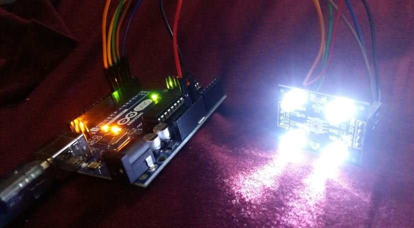 Arduino UNO with TCS230 hardware powered ON