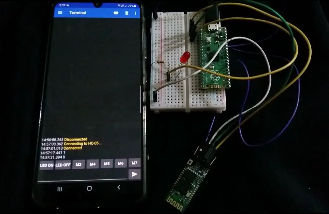 Raspberry Pi Pico with HC-05 serial bluetooth LED OFF