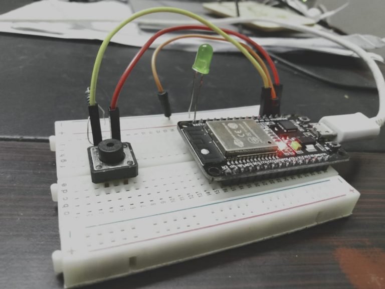 push button interfacing with esp32