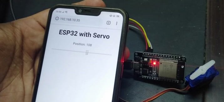 ESP32 servo motor control with web server