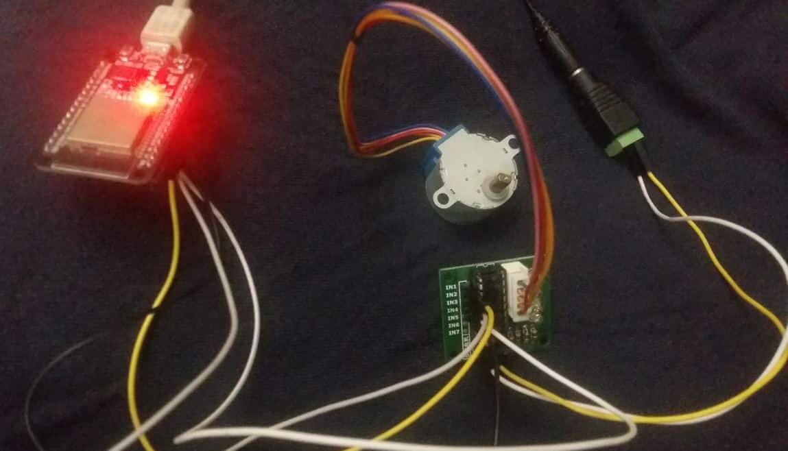 ESP32 28BYJ-48 stepper motor and ULN2007 driver