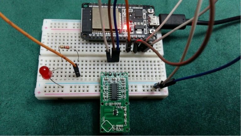 Rcwl-0516 Microwave Radar Sensor Module With Esp32