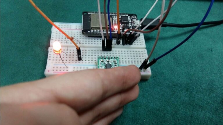 RCWL-0516 Microwave Radar Sensor Module with ESP32
