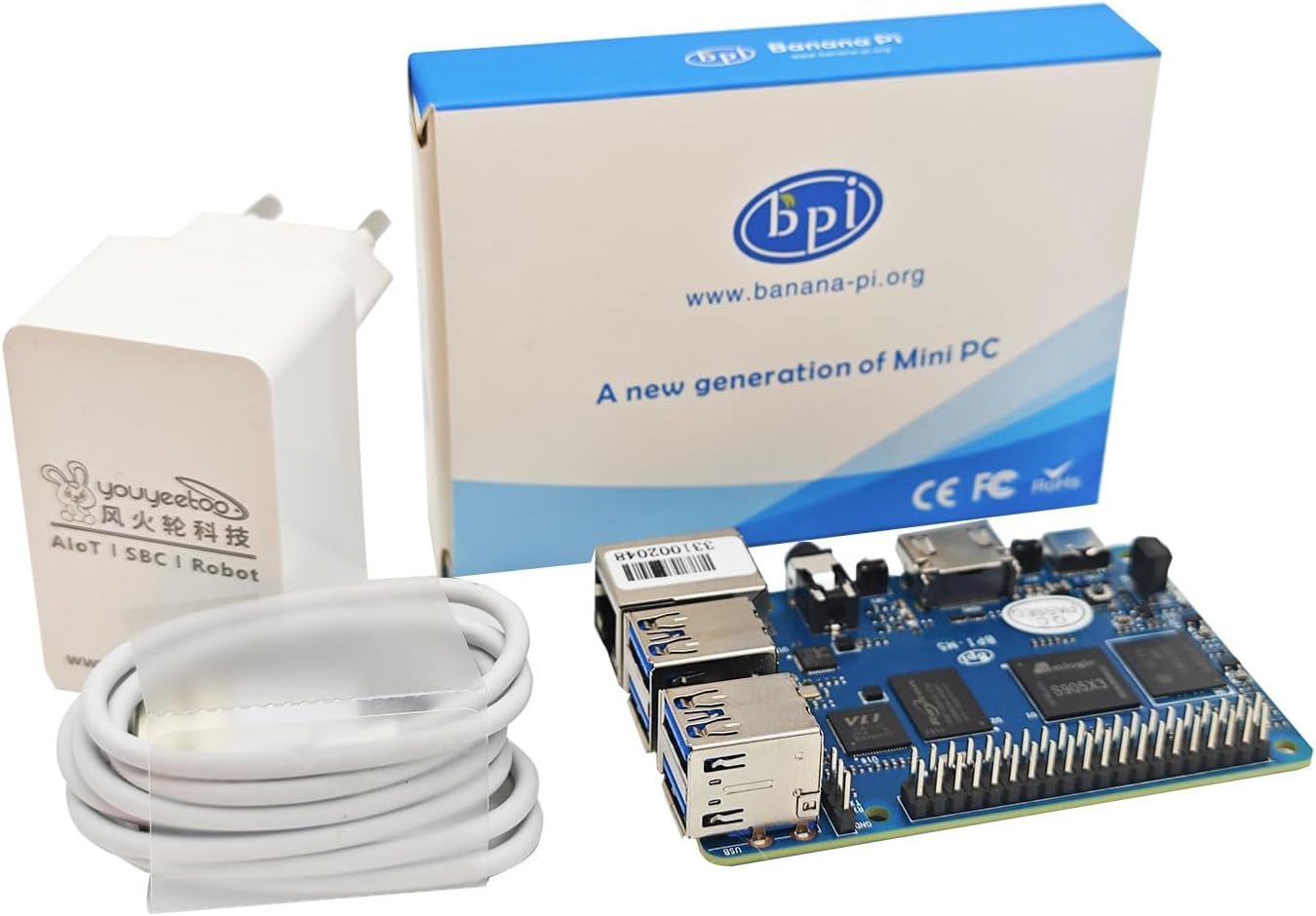 Banana Pi BPI-M5 Amlogic S905X3 board kit with power supply and heatsinks