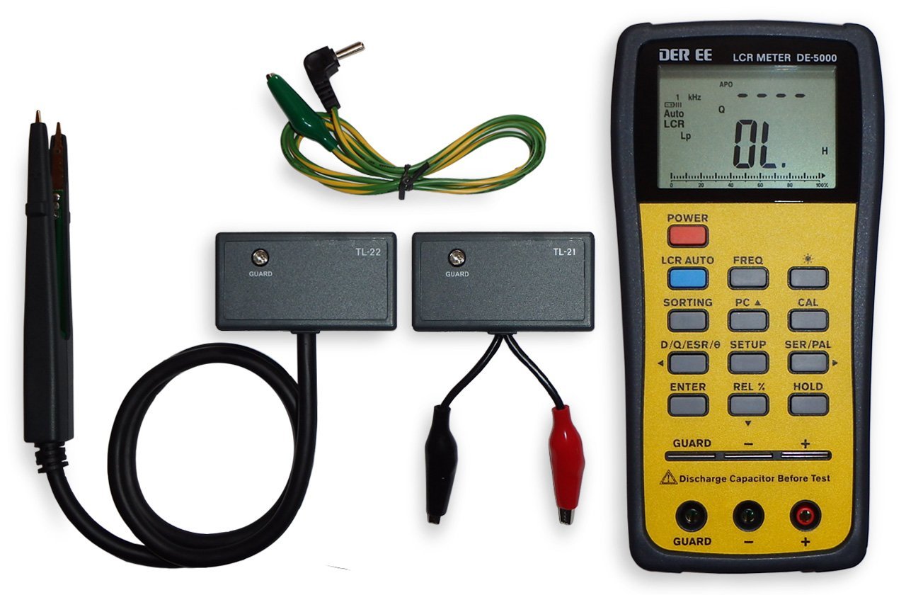 DER EE DE-5000 handheld LCR meter with 100kHz test frequency