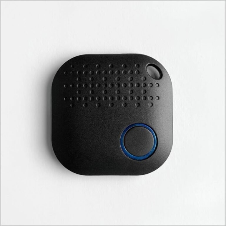 Blue Charm BC021 MultiBeacon iBeacon with button trigger and motion sensing