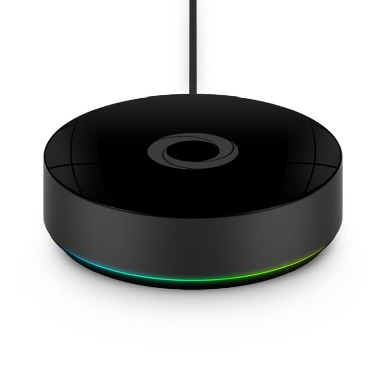 Homey Pro 2026 smart home hub bridging Zigbee and Z-Wave devices to Matter