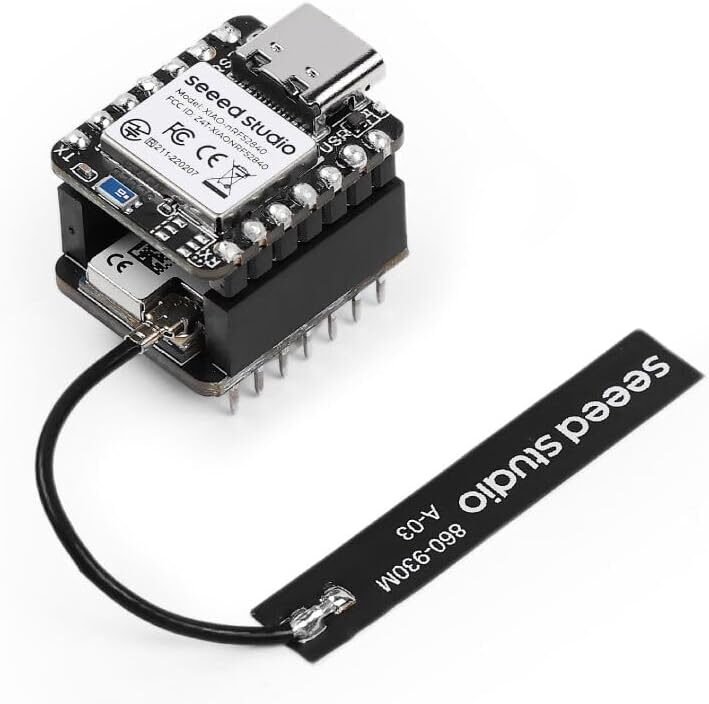 Seeed Studio XIAO nRF52840 and Wio-SX1262 LoRa kit